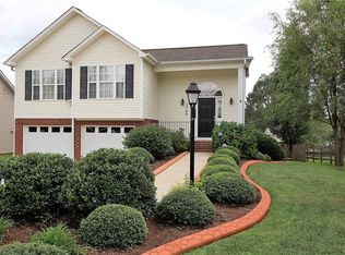 3760 Field Sedge Dr, Winston Salem, NC 27107