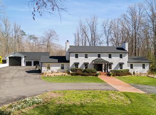 8511 Cathedral Forest Dr, Fairfax Station, VA 22039