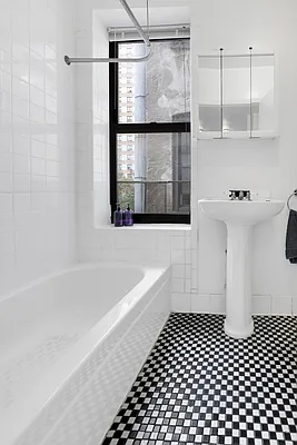 Rented by Cooper & Cooper Real Estate | media 50