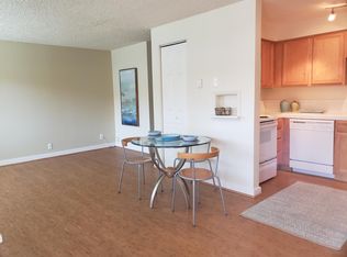 7806 196th St SW, Edmonds, WA 98026