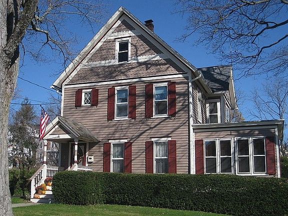 3rd image of 9 Ashford St
