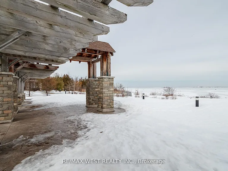 5 Anchorage Cres #107 — Photo 36