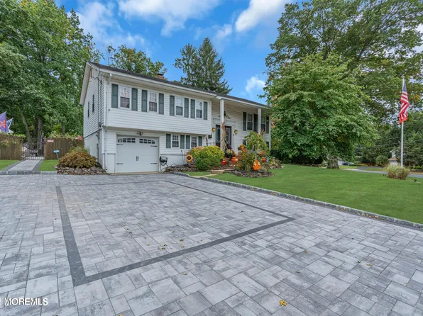 15 N Longview Road, Howell, NJ 07731