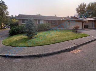 11500 SE Abby Ln, Clackamas, OR 97015