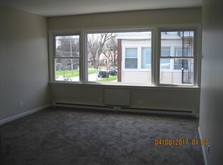 778 E 5th Ct APT H, Des Plaines, IL 60016