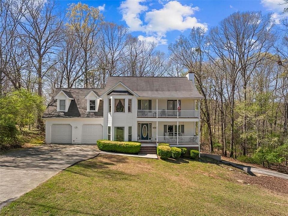 1st image of 145 Thornwood Dr SE