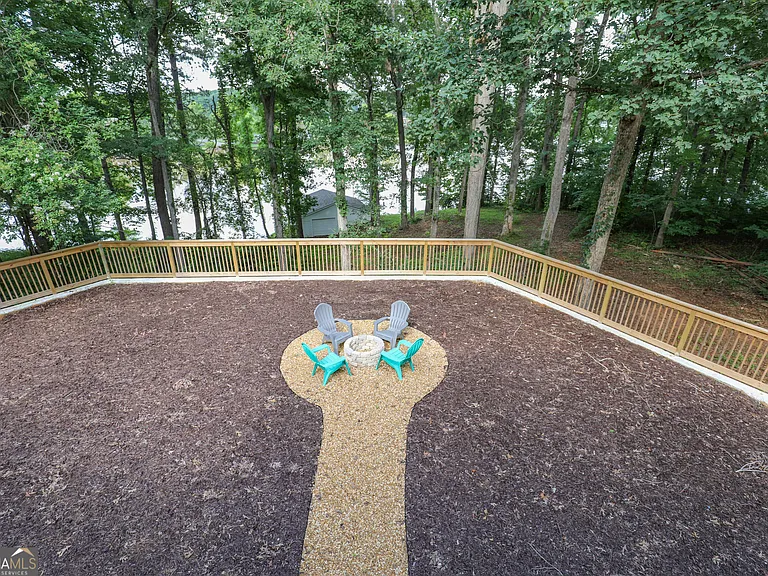 212 Southland Dr — Photo 40