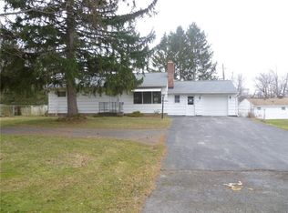 23 Coronet Rd, Rochester, NY 14623