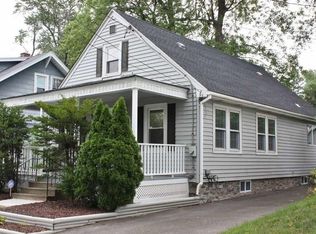 14 Frost Pl, Albany, NY 12205