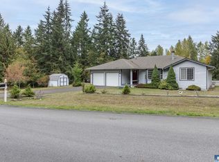 41 Ripplebrook Dr, Port Angeles, WA 98362