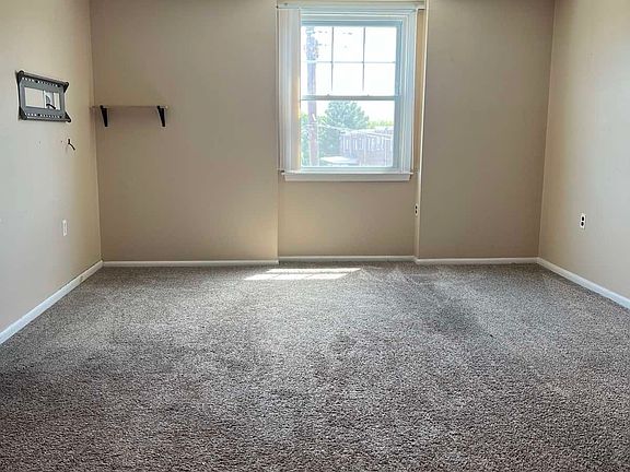 4th image of 10106 Calera Rd #3
