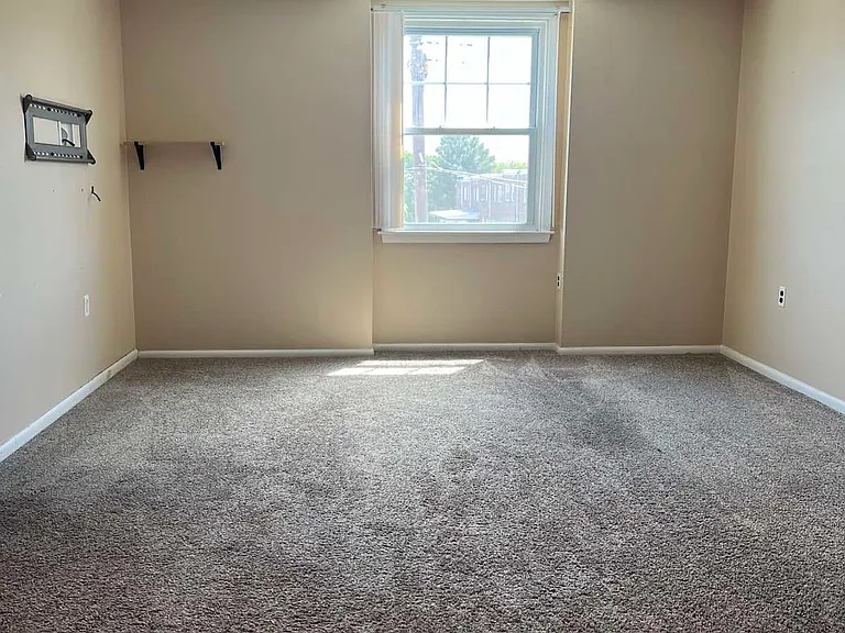 10106 Calera Rd #3 — Photo 4