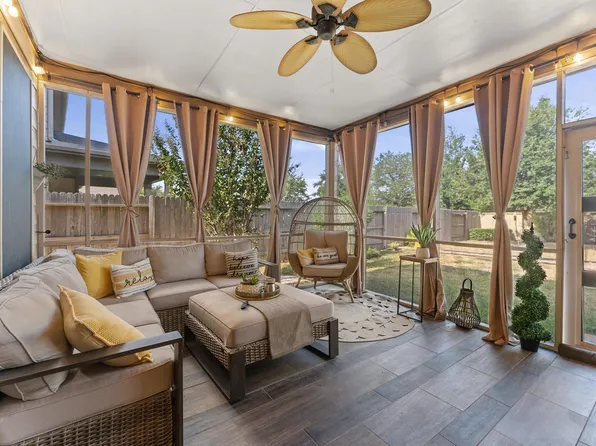 4230 Lake Cypress Cir, Houston, TX 77068