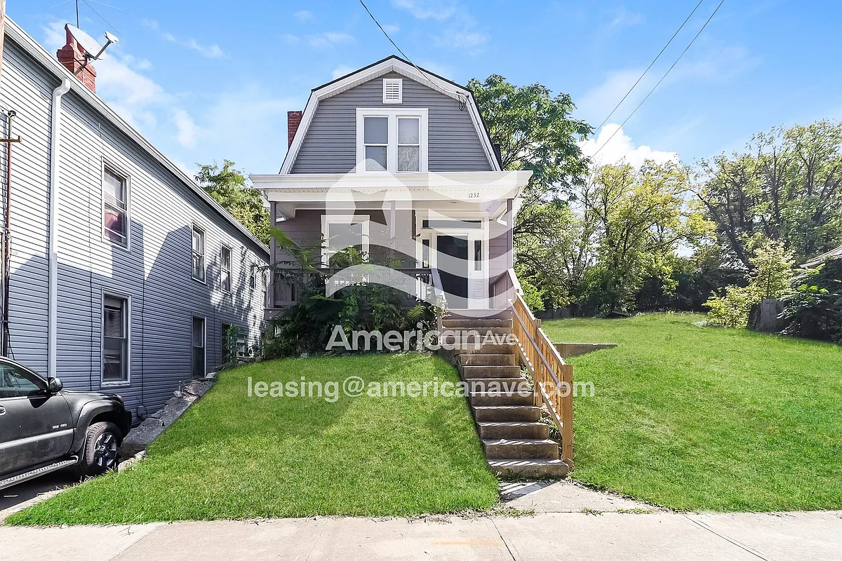 1325449_001_wm_-_front_view_13154524.jpg - 1232 Elberon Ave