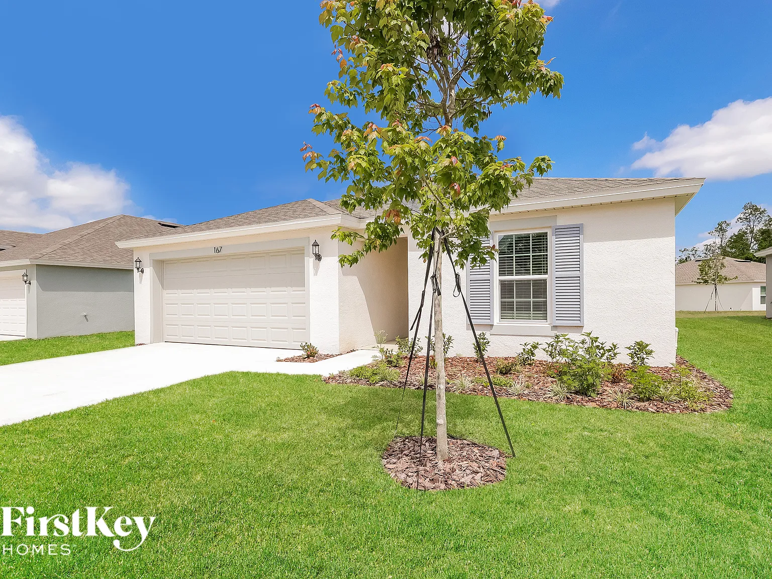 4 bed, 2.0 bath, 1598 sqft, $2,025 — Photo 2