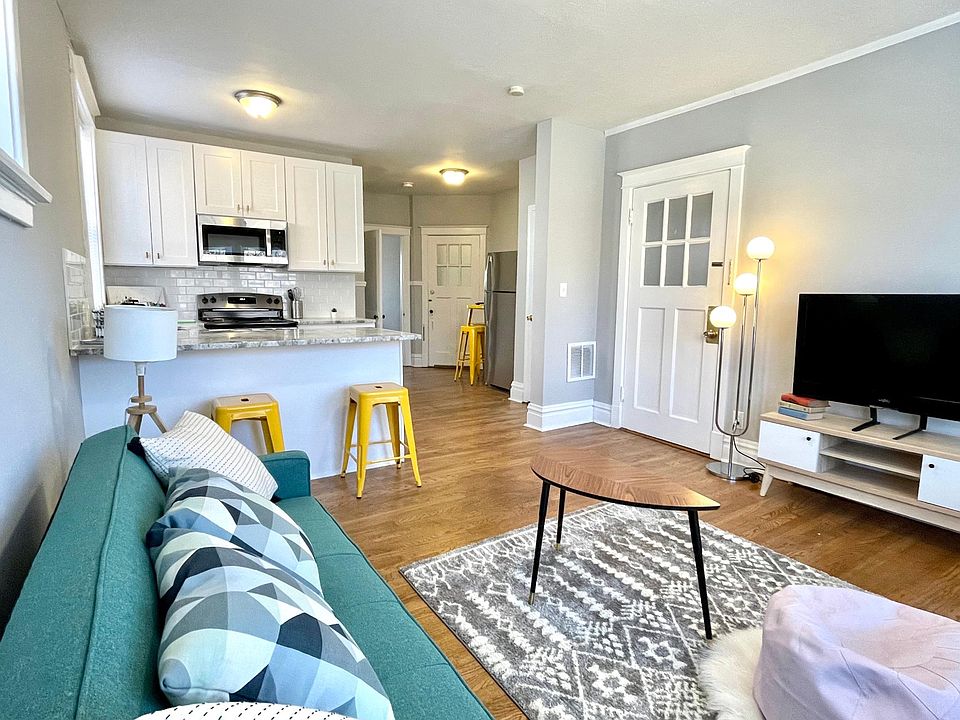1st image of 2130 Cleveland Pl #1S
