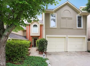 5535 Brooke Ridge Dr, Dunwoody, GA 30338