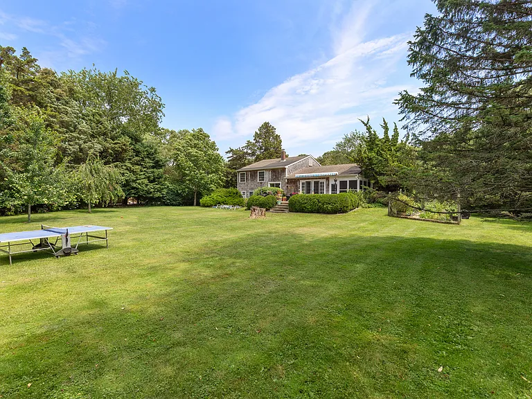 379 Ferry Rd — Photo 19