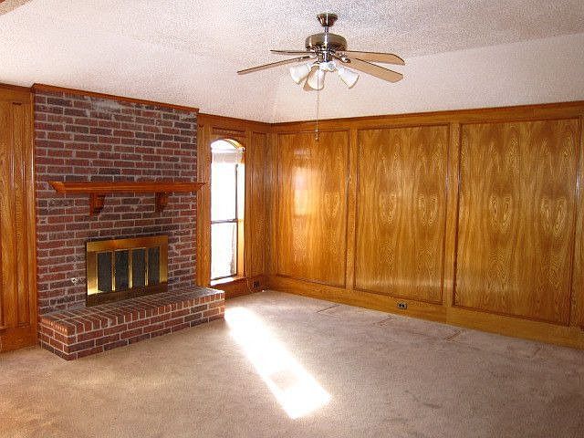 2nd image of 3265 Northview