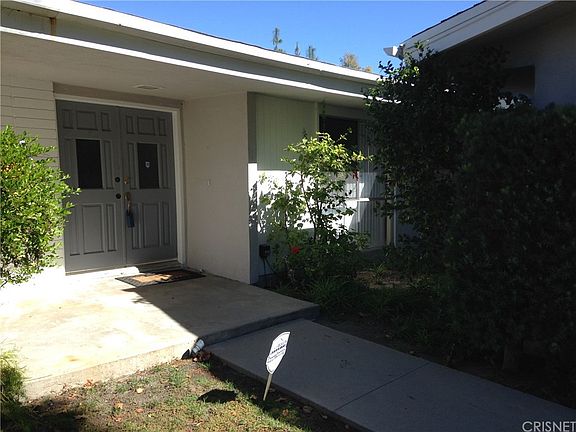 3rd image of 24155 Mariano St