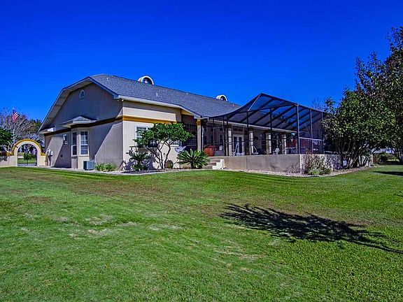 2nd image of 5485 Oakmont Dr
