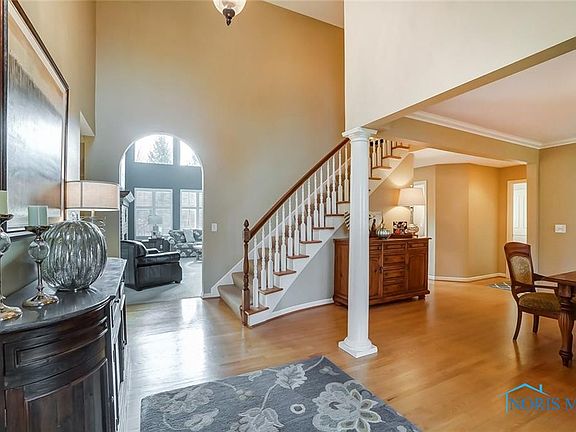 5th image of 30094 Waterford Dr