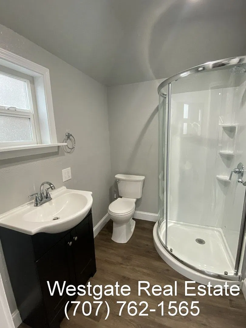 320 Bassett Street — Photo 3