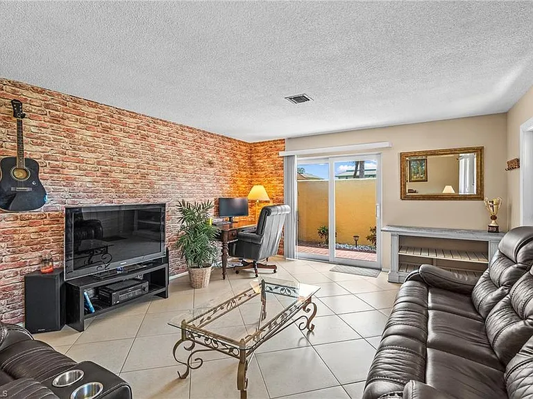 131 Teryl Rd #C-3 — Photo 10