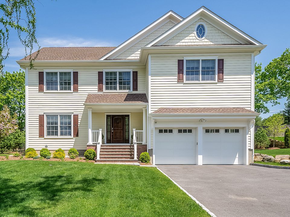 1st image of 11 Hillandale Dr