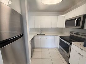 13781 SW 66th St, Miami, FL