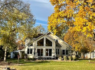 8507 Balder Dr, Cary, IL 60013