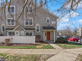 2901 Yarmouth Ln, Mount Laurel, NJ 08054