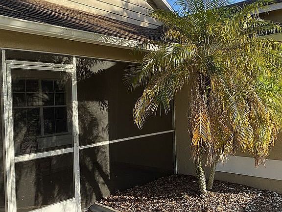 Screened in front porch