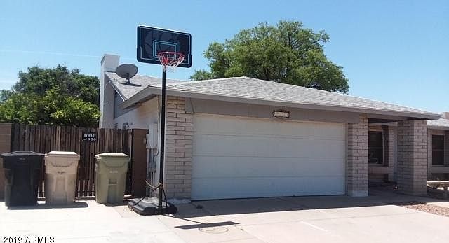1st image of 5233 W Poinsettia Dr