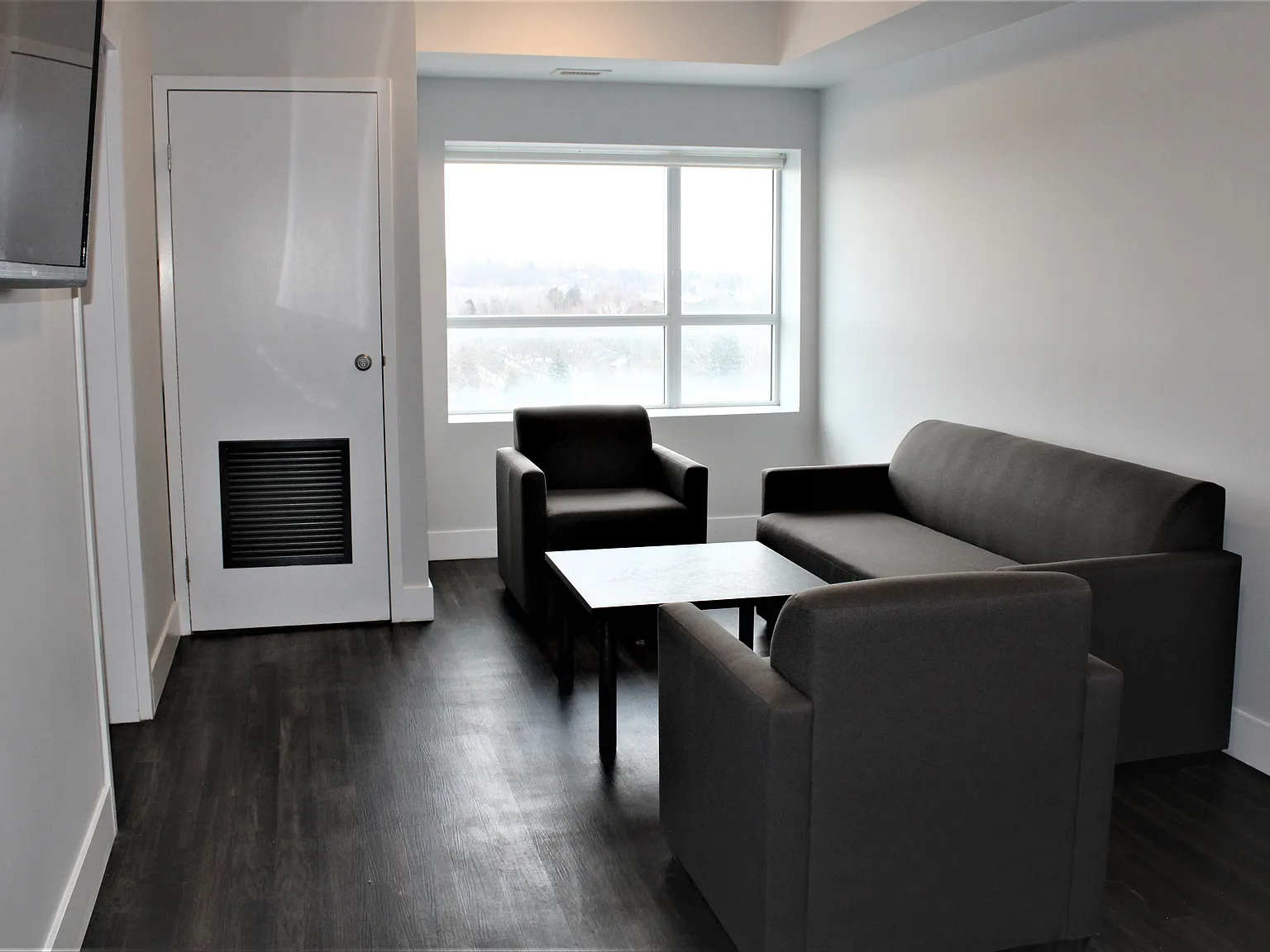18 James Street — Photo 4
