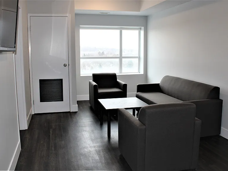 18 James St — Photo 4