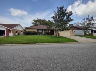 8811 Seeley Ln, Hudson, FL 34667