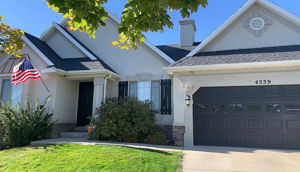 1st image of 4539 N Stoney Brook Way