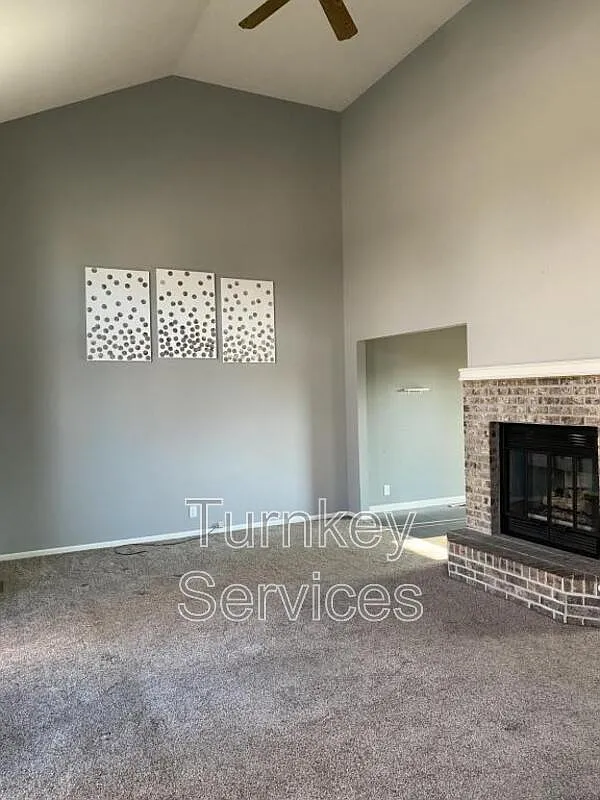 3 bed, 3.0 bath, 1546 sqft, $2,150 — Photo 3