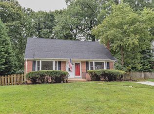 8612 Cromwell Dr, Springfield, VA 22151