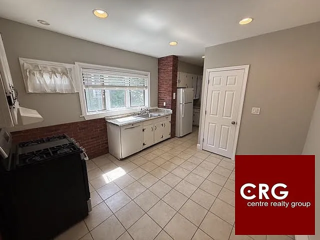 92 Brayton Rd #2 — Photo 11