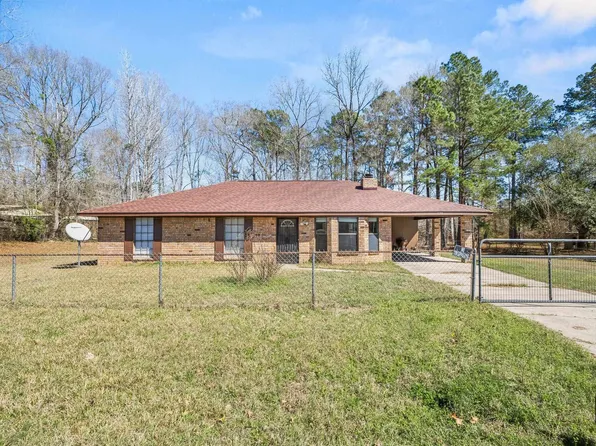 139 Cochran Rd, Leesville, LA 71446