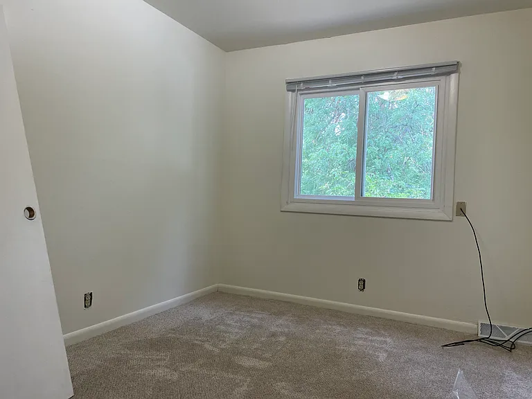 6214 Raymond Rd — Photo 12