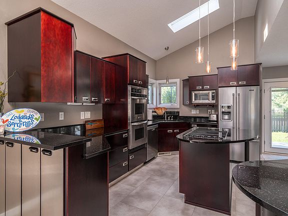 5th image of 3597 Ivy Dr