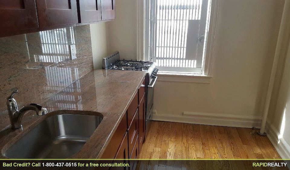 1st image of 11023 175th St #2
