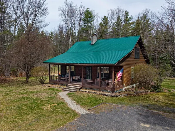 36 Oven Mountain Road, Johnsburg, NY 12843