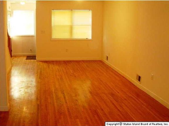 2nd image of 273C Jewett Ave #C