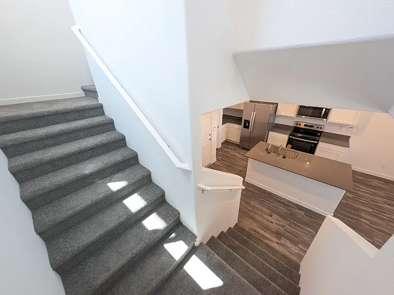 484 Golden Myna Ave — Photo 13