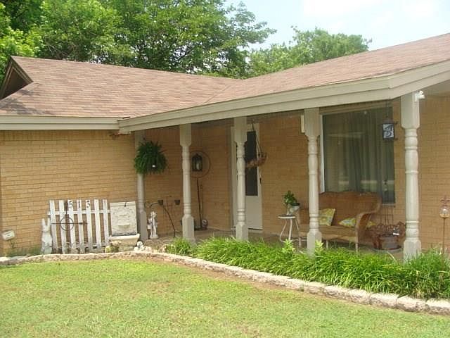 1st image of 513 Garden Acres Dr