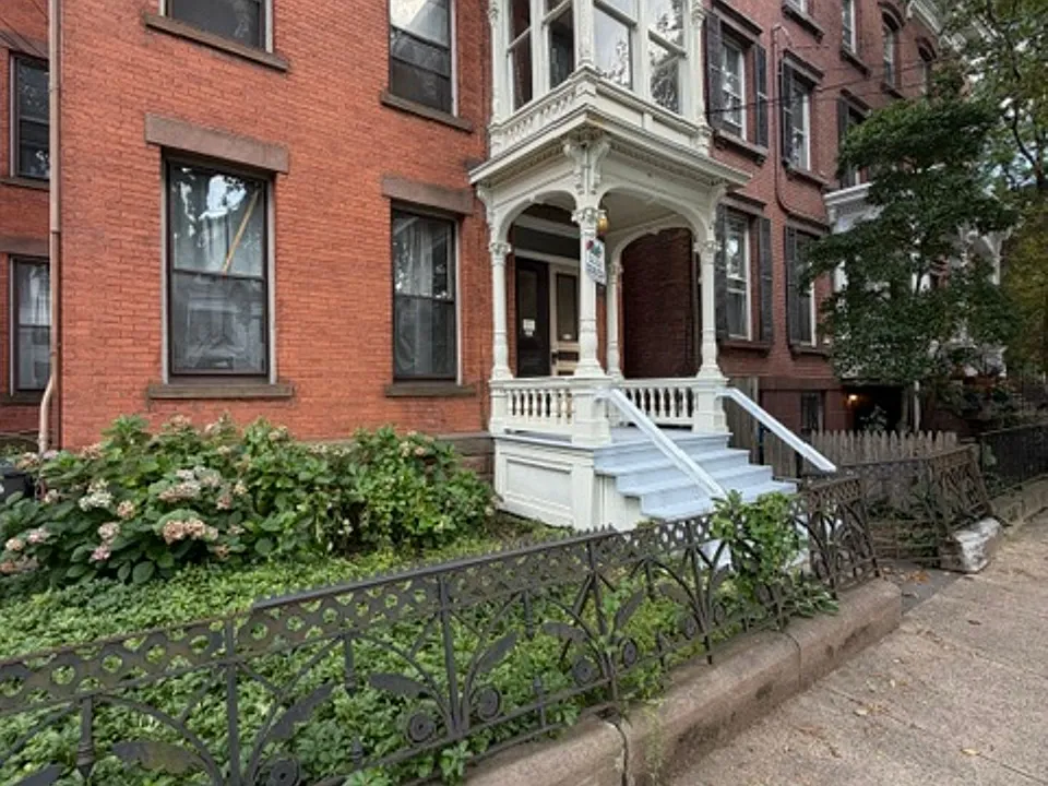 95 Olive St